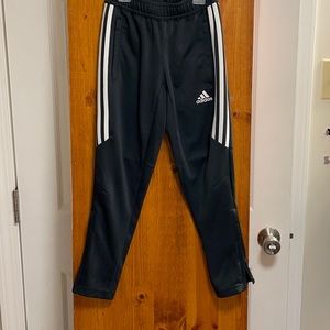 NWOT Boys Adidas 3 stripe lightweight Joggers